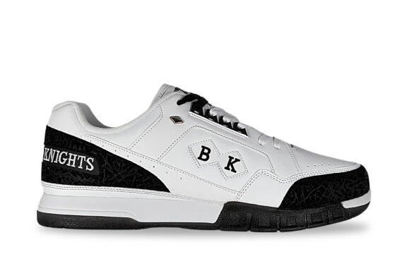British Knights Men’s Metros Oxford Sneaker. White right