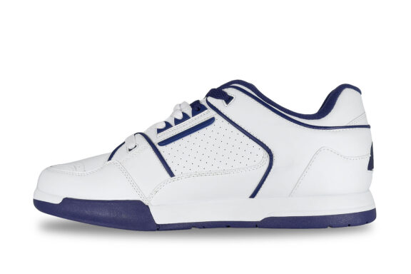 British Knights Astra Oxford Men's Sneakers in White & Blue size 12 left