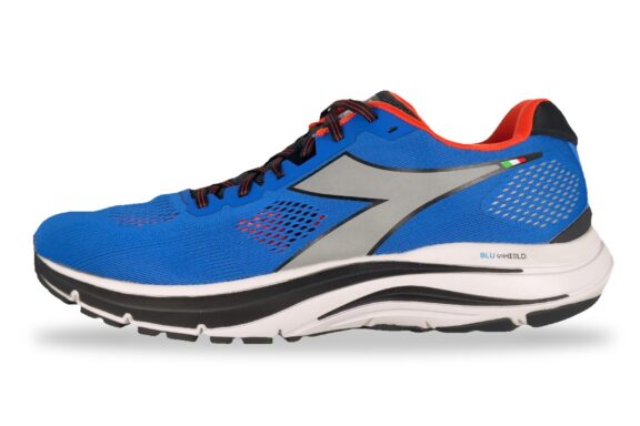 Diadora Mythos Blushield 7 Vortice Men's Running Shoe Blue / Black / Silver – Left Side View