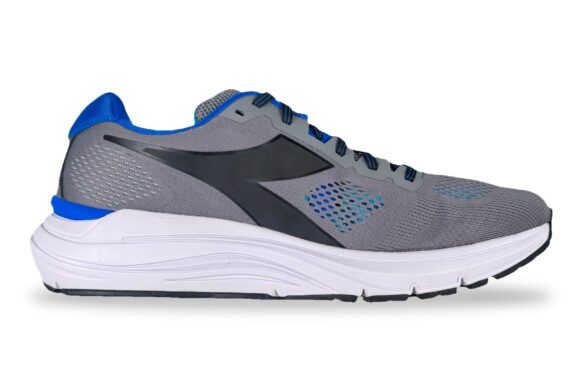 Diadora Mythos Blushield 7 Vortice Men's Running Shoe Glacier Grey / Black / Royal Blue – Right Side View