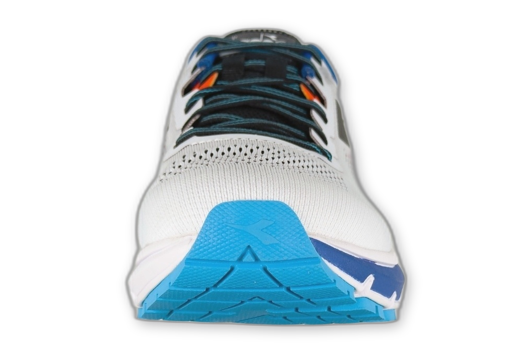 Diadora Nr Mens Mythos Blushield 7 Vortice – White/Blue 3 diadora mythos blushield 7 vortice mens white blue front toe view 1