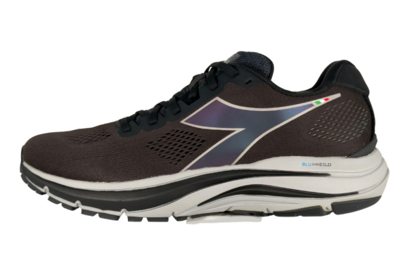 Diadora Mythos Blushield Vortice Men's Sneaker Black – Left Side View