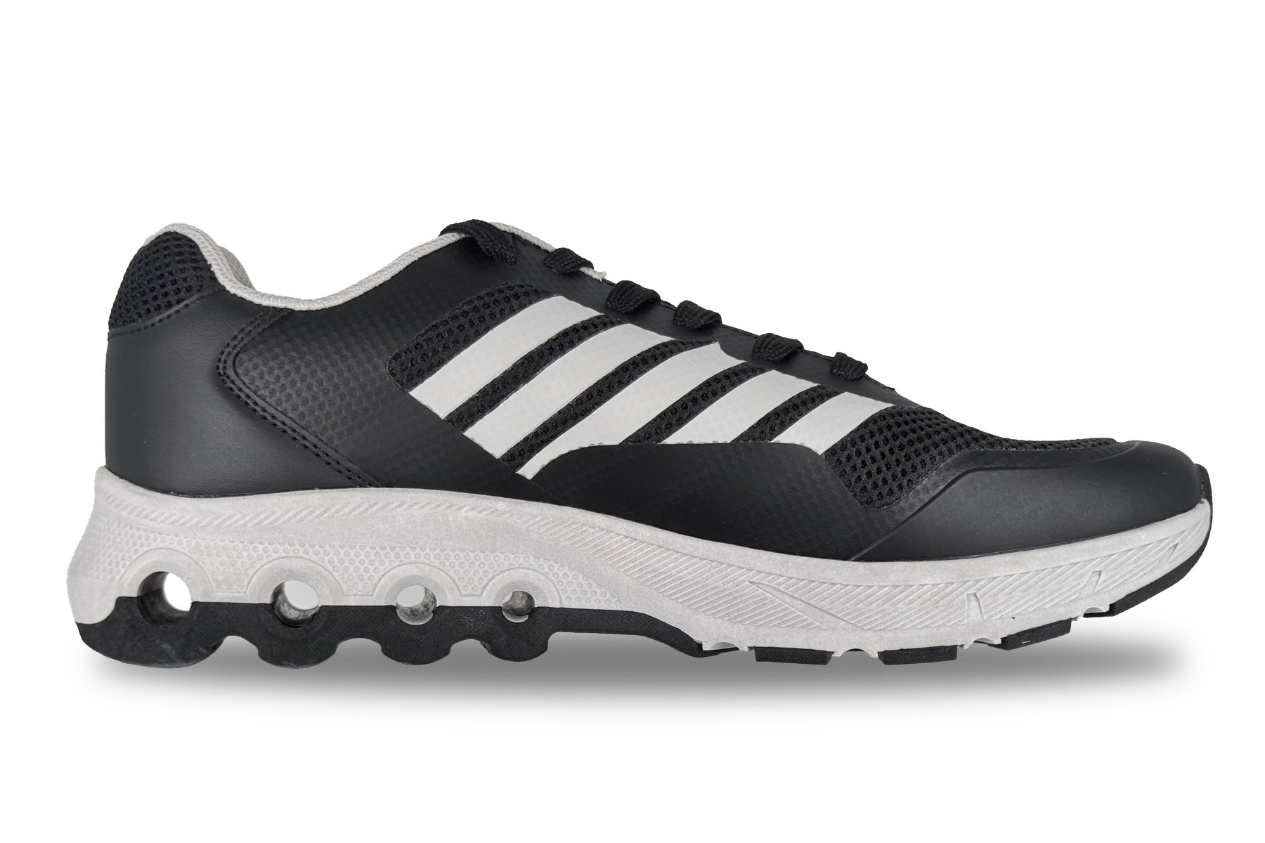 K-Swiss Tubes Lightweight Men'S Sneaker – Black Gray 2 K-Swiss Tubes Lightweight Men's Sneaker Black White – Right Side View