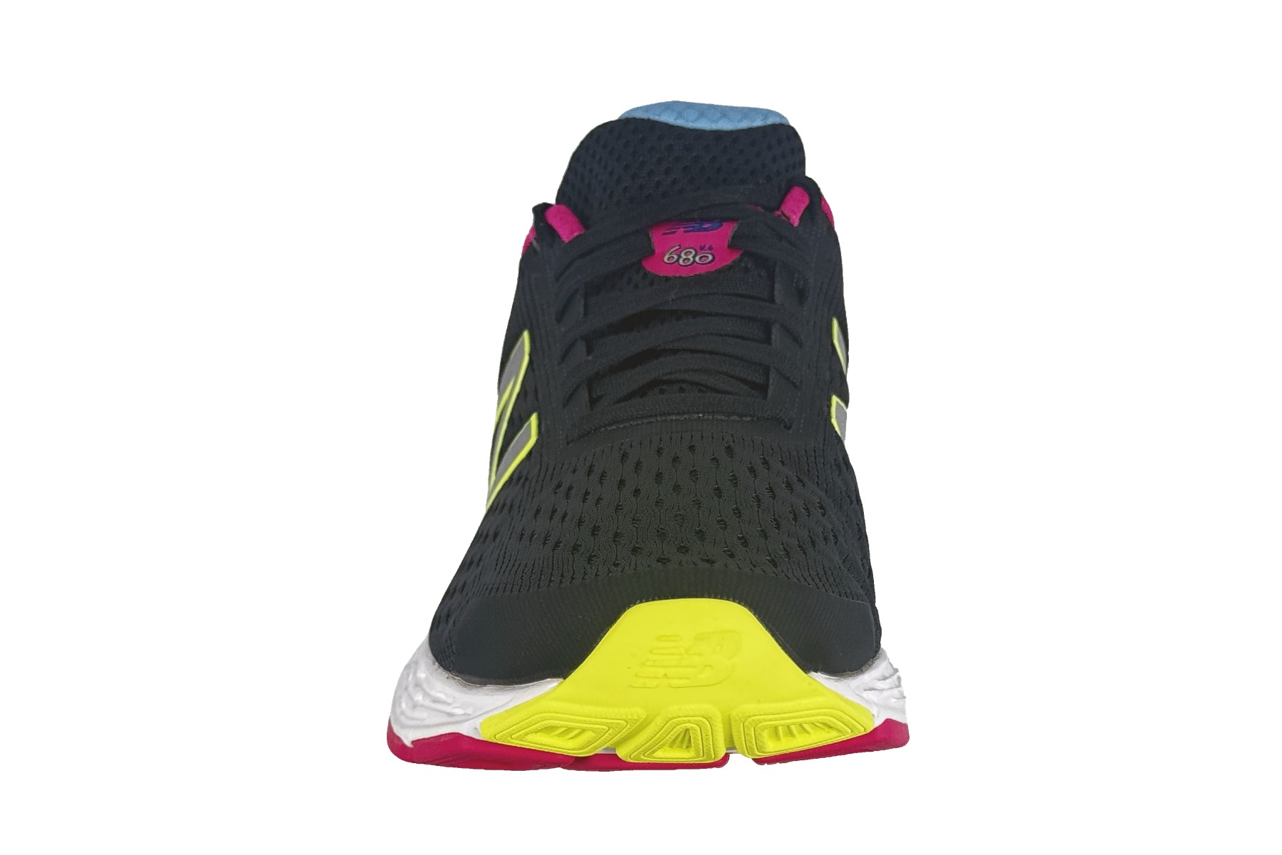 New Balance 680V6 Women'S Sneaker – Black / Peony 3 New Balance 680v6 Women's Sneaker Black / Peony – Front Toe View